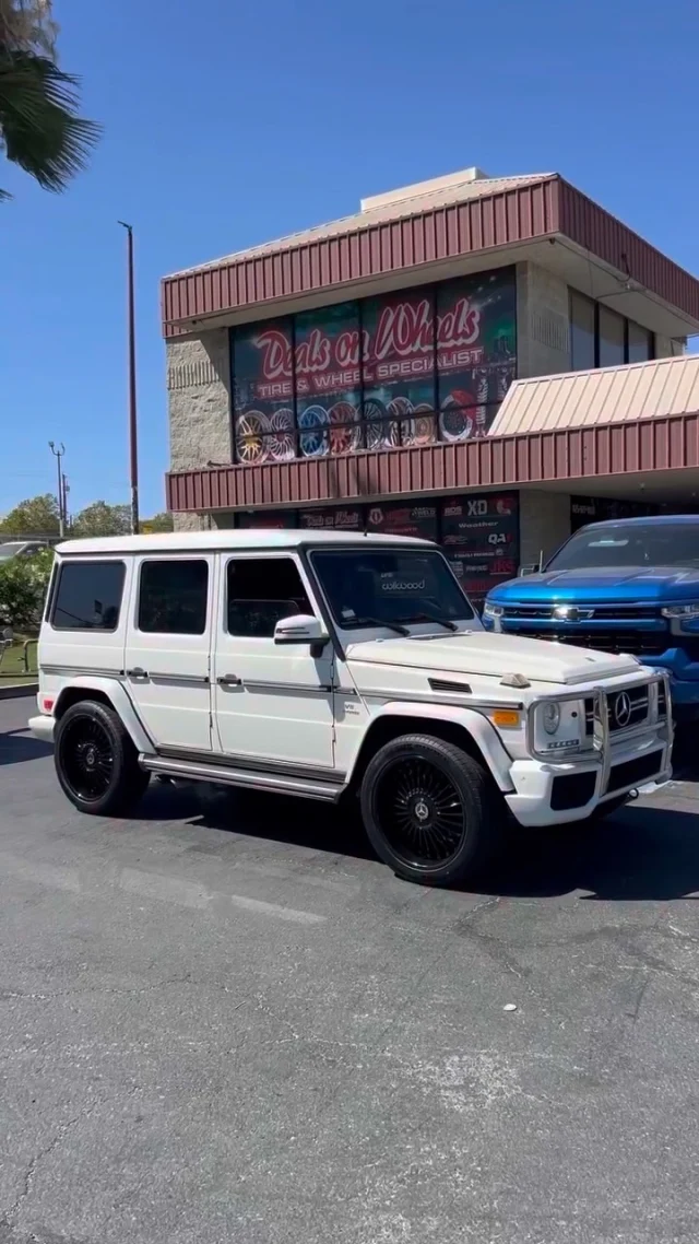 @_johnmunoz1965 AMG G Wagon🔥
22” Havana XL - Gloss Black Finish
by @dealsonwheels_925 

#artiswheels #forgedwheels #gwagon #mercedes #22s