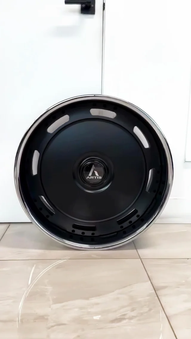 WHAT YOU PUTTING THESE ON!?🔥
Triumph XL - Satin Black Finish
XL Floater Cap

#artiswheels #forgedwheels #customwheels #wheels #rims